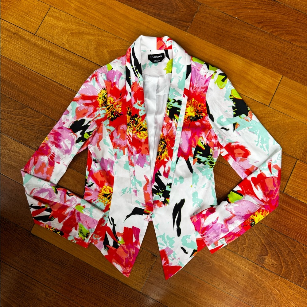 Floral Blazer. Size Small.